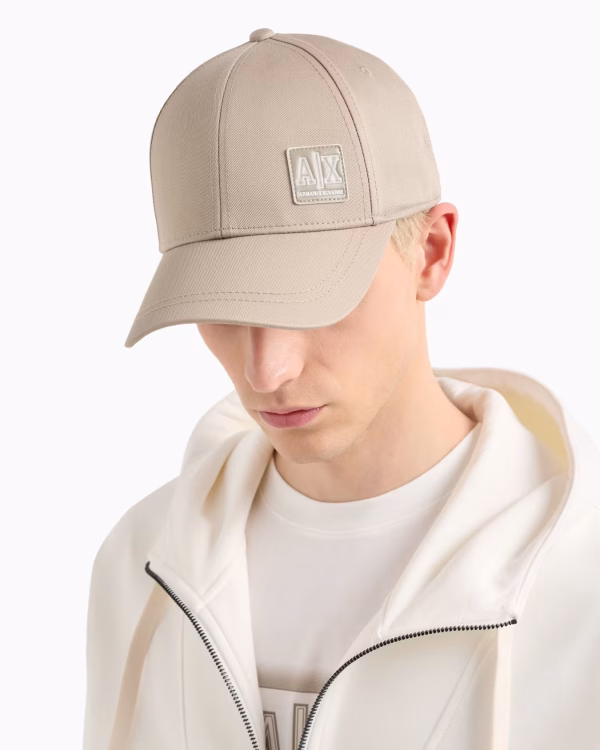 Gorra con Logo Lateral Beige Armani Exchange