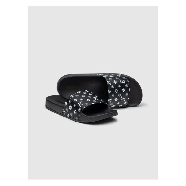Black Mania Sliders  40